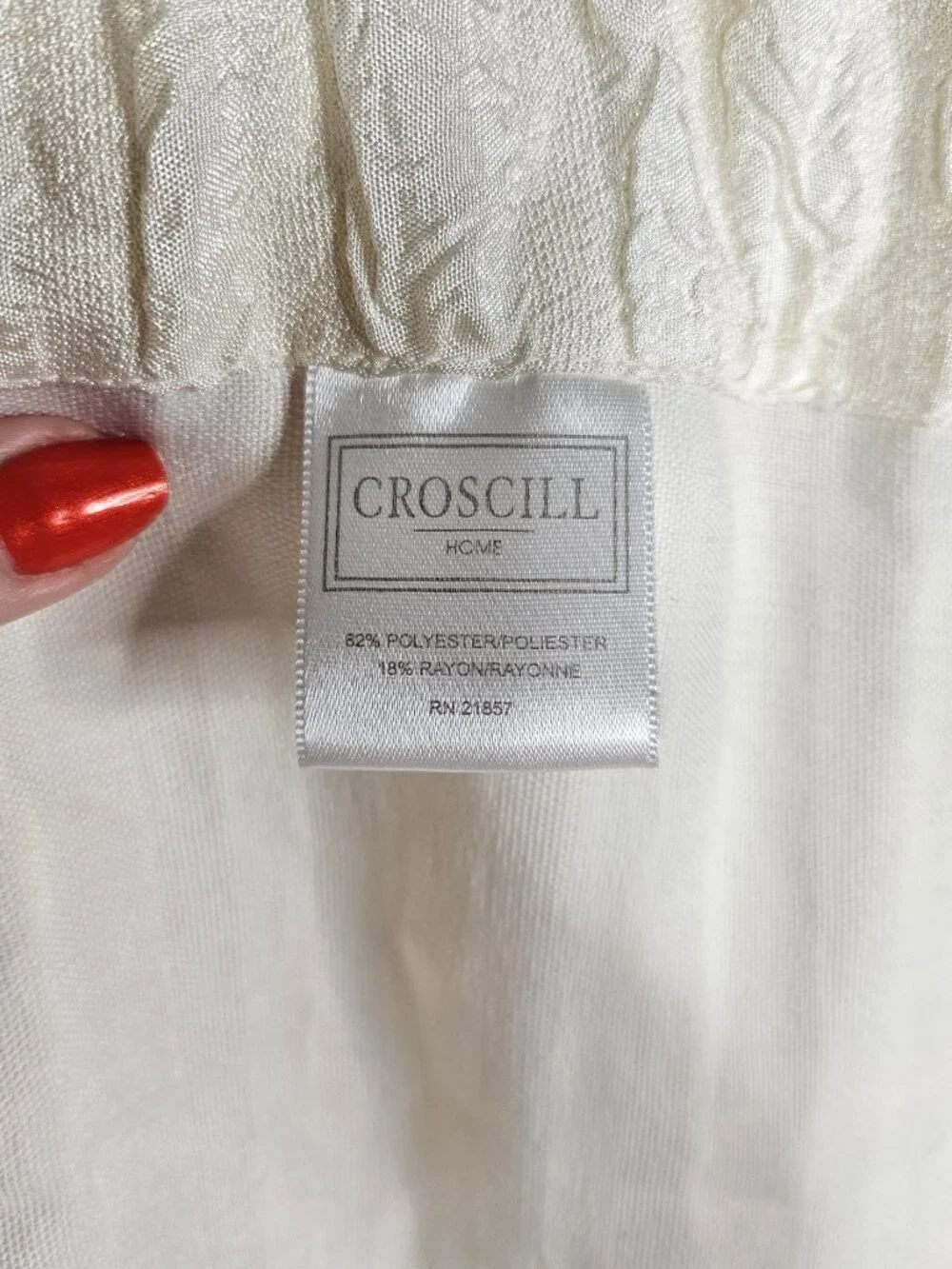Croscill | Set of 5 Ivory Scalloped Window Valances | 38.5